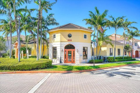 Copropriété à vendre à Miami Gardens, Floride: 2 chambres, 105.91 m2 № 1153440 - photo 3
