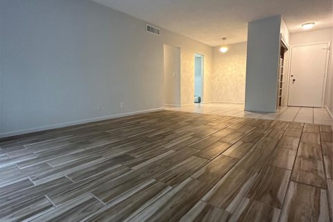 Copropriété à vendre à Fort Lauderdale, Floride: 2 chambres, 93.65 m2 № 929906 - photo 8