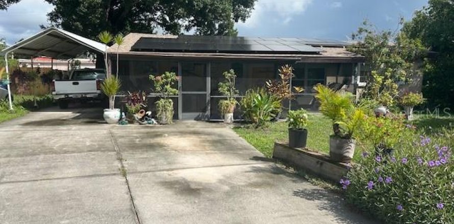 House in Sarasota, Florida 3 bedrooms, 114.46 sq.m. № 1346300