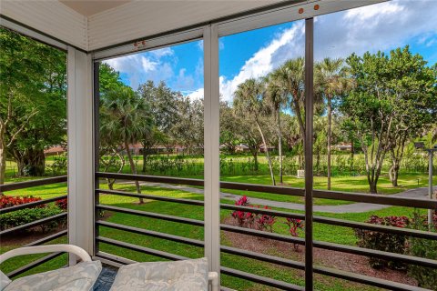Condominio en venta en Pembroke Pines, Florida, 2 dormitorios, 120.31 m2 № 888207 - foto 27