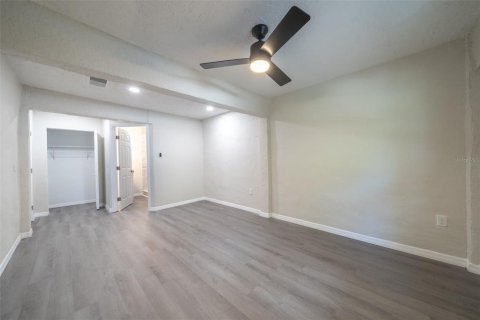 Casa en venta en Tampa, Florida, 3 dormitorios, 123.37 m2 № 1301007 - foto 15