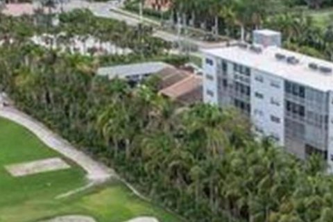 Condominio en venta en Hallandale Beach, Florida, 1 dormitorio, 67.45 m2 № 954852 - foto 12