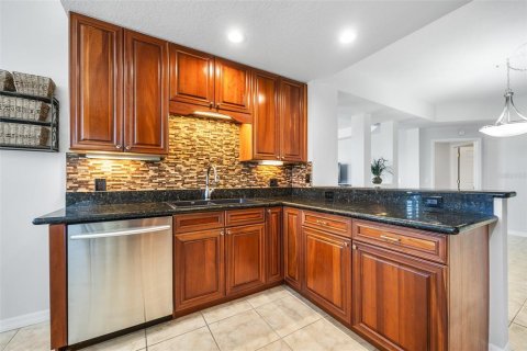 Condo in Punta Gorda, Florida, 3 bedrooms  № 1003295 - photo 5