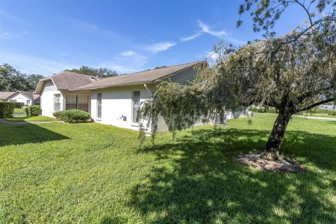 Copropriété à vendre à New Port Richey, Floride: 2 chambres, 124.49 m2 № 1339261 - photo 26