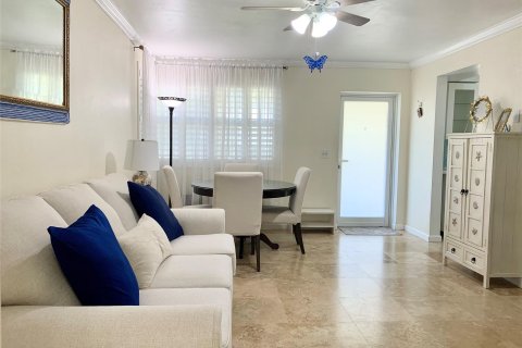 Condo in Boca Raton, Florida, 1 bedroom  № 1129180 - photo 16