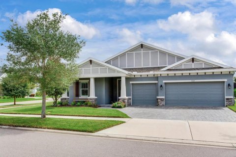 Villa ou maison à vendre à Land O' Lakes, Floride: 4 chambres, 236.25 m2 № 1342043 - photo 2