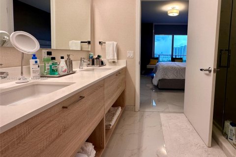 Condominio en venta en North Miami Beach, Florida, 3 dormitorios, 144.56 m2 № 1345075 - foto 21