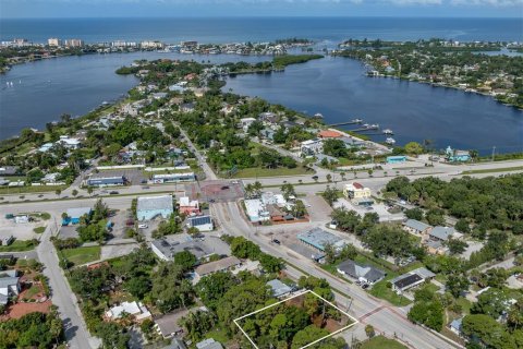 Terreno en venta en Nokomis, Florida № 1308154 - foto 3