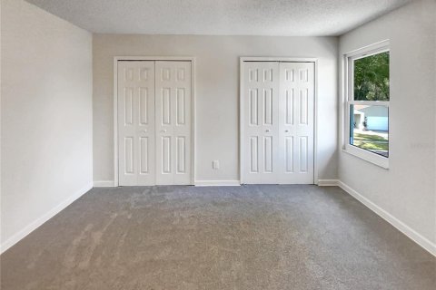 Casa en venta en Brandon, Florida, 4 dormitorios, 217.02 m2 № 952997 - foto 18
