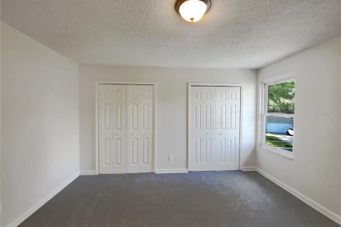 Casa en venta en Brandon, Florida, 4 dormitorios, 217.02 m2 № 952997 - foto 17