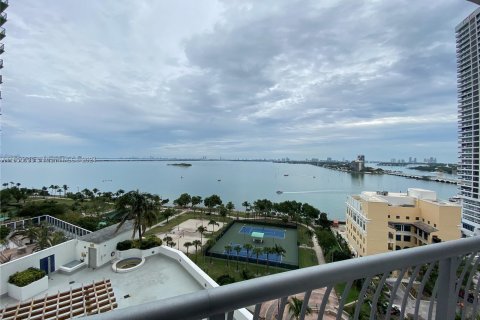 Copropriété à louer à Miami, Floride: 2 chambres, 97.36 m2 № 1345255 - photo 1