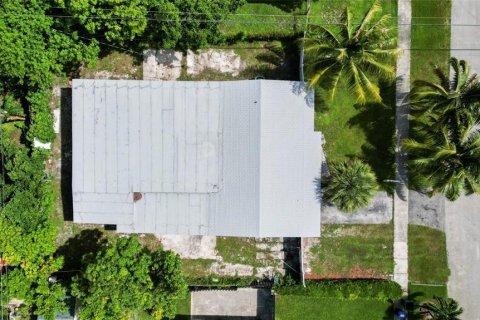 Villa ou maison à vendre à Lauderhill, Floride: 4 chambres, 179.49 m2 № 936647 - photo 5