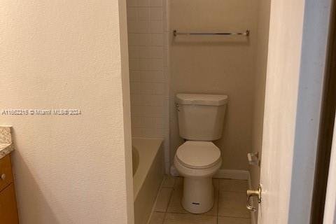 Appartement à louer à Miami, Floride: 2 chambres, 97.83 m2 № 1370421 - photo 20