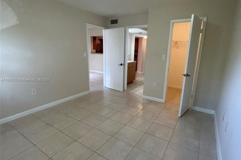 Apartment in Miami, Florida 2 bedrooms, 97.83 sq.m. № 1370421 - photo 30