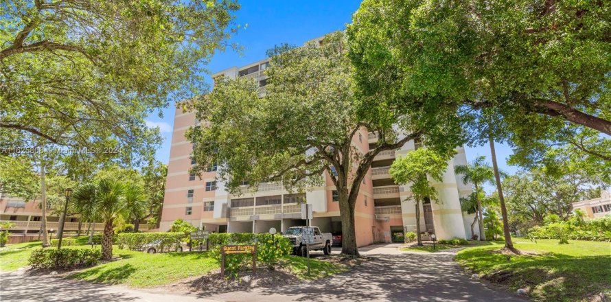 Condo in Lauderhill, Florida, 2 bedrooms  № 1272486