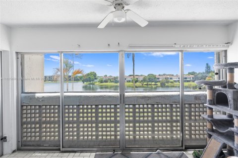 Copropriété à vendre à Lauderhill, Floride: 2 chambres, 144.93 m2 № 1272486 - photo 9