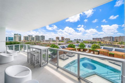 Condo in Sunny Isles Beach, Florida, 3 bedrooms  № 1272528 - photo 21