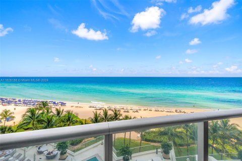 Condo in Sunny Isles Beach, Florida, 3 bedrooms  № 1272528 - photo 28