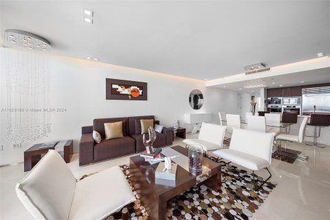 Condo in Sunny Isles Beach, Florida, 3 bedrooms  № 1272528 - photo 10