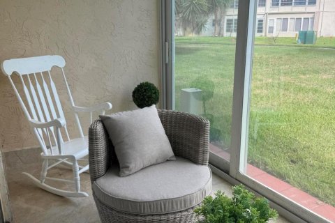 Condo in Delray Beach, Florida, 2 bedrooms  № 1210331 - photo 16