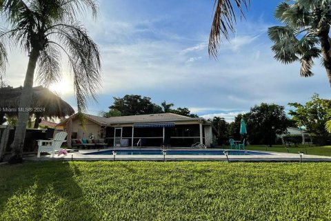 Villa ou maison à vendre à Coral Springs, Floride: 4 chambres, 224.27 m2 № 1348814 - photo 27