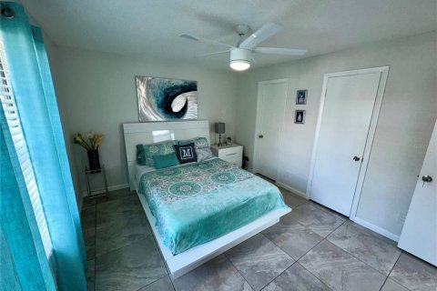 Condominio en venta en Orlando, Florida, 2 dormitorios, 99.13 m2 № 683444 - foto 13