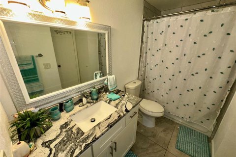 Condominio en venta en Orlando, Florida, 2 dormitorios, 99.13 m2 № 683444 - foto 14