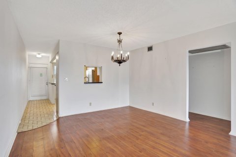 Condominio en venta en Coconut Creek, Florida, 2 dormitorios, 107.95 m2 № 1092750 - foto 21