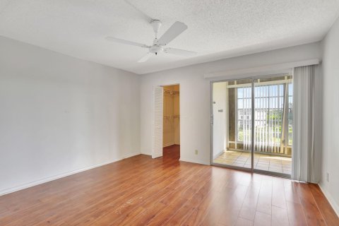 Copropriété à vendre à Coconut Creek, Floride: 2 chambres, 107.95 m2 № 1092750 - photo 12