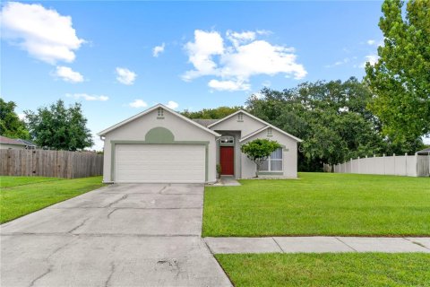 House in Kissimmee, Florida 3 bedrooms, 136.01 sq.m. № 1358264 - photo 5