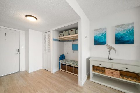 Condo in Clearwater, Florida, 2 bedrooms  № 1359423 - photo 8