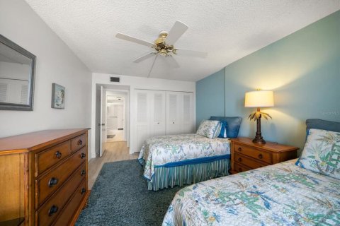 Condo in Clearwater, Florida, 2 bedrooms  № 1359423 - photo 23