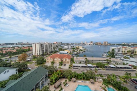 Copropriété à vendre à Clearwater, Floride: 2 chambres, 120.77 m2 № 1359423 - photo 2