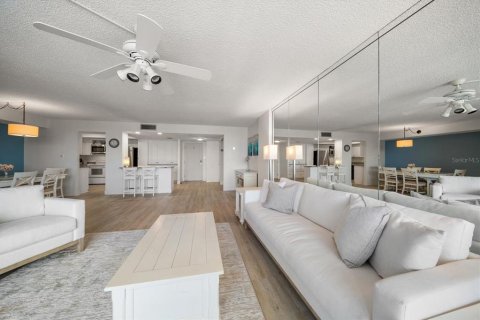 Copropriété à vendre à Clearwater, Floride: 2 chambres, 120.77 m2 № 1359423 - photo 6