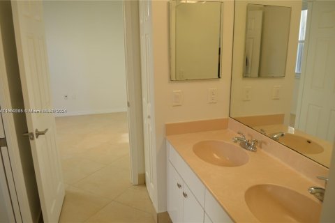 Villa ou maison à vendre à Coral Springs, Floride: 4 chambres, 190.26 m2 № 1332358 - photo 24