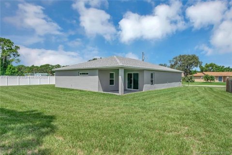 Casa en venta en Port St. Lucie, Florida, 4 dormitorios, 169.18 m2 № 1332356 - foto 5