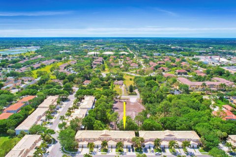 Townhouse in Jupiter, Florida 3 bedrooms, 133.5 sq.m. № 1014353 - photo 17