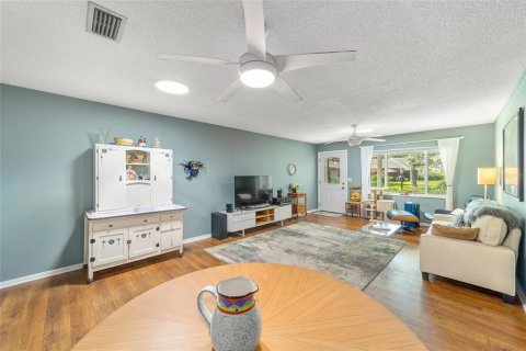 Villa ou maison à vendre à Ocala, Floride: 2 chambres, 132.29 m2 № 1418081 - photo 17