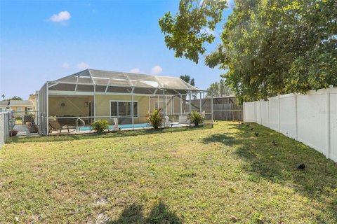 House in Port Richey, Florida 2 bedrooms, 95.88 sq.m. № 1418036 - photo 20