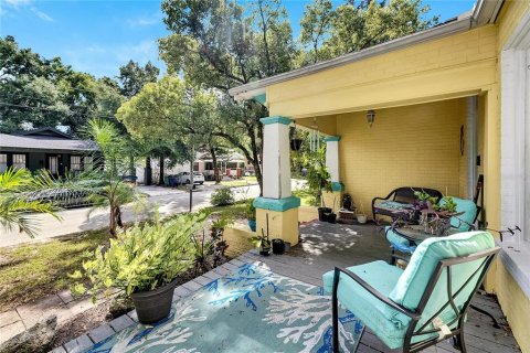 Casa en venta en Tampa, Florida, 4 dormitorios, 150.78 m2 № 1382419 - foto 4