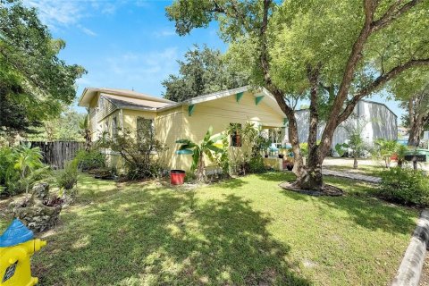 Villa ou maison à vendre à Tampa, Floride: 4 chambres, 150.78 m2 № 1382419 - photo 25