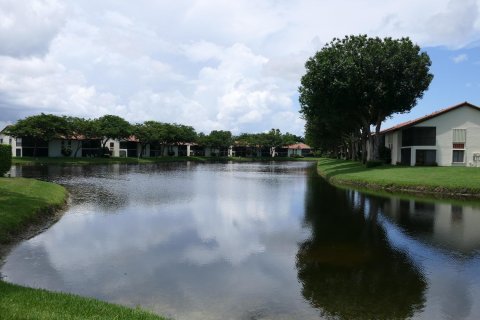 Condominio en venta en Boynton Beach, Florida, 3 dormitorios, 110.55 m2 № 888548 - foto 25