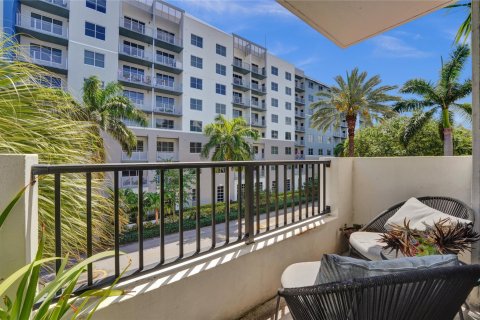 Copropriété à vendre à Fort Lauderdale, Floride: 2 chambres, 128.95 m2 № 1135123 - photo 27