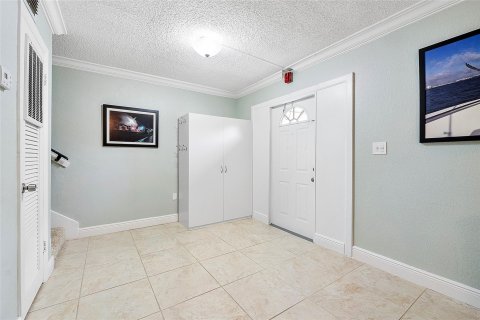 Adosado en venta en Coral Springs, Florida, 3 dormitorios, 118.73 m2 № 1135044 - foto 18