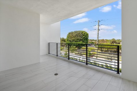 Casa en venta en Delray Beach, Florida, 5 dormitorios, 475.01 m2 № 1161674 - foto 17