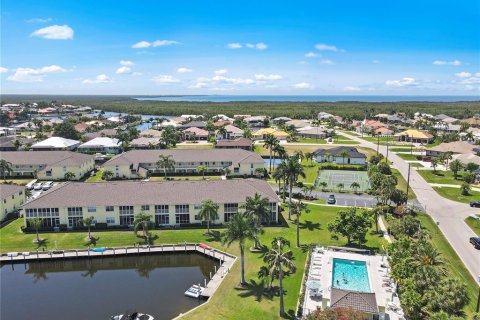 Copropriété à vendre à Punta Gorda, Floride: 2 chambres, 103.12 m2 № 1143636 - photo 27