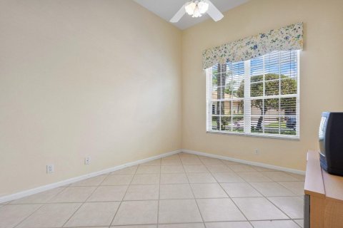 House in Delray Beach, Florida 2 bedrooms, 191.1 sq.m. № 1163209 - photo 15