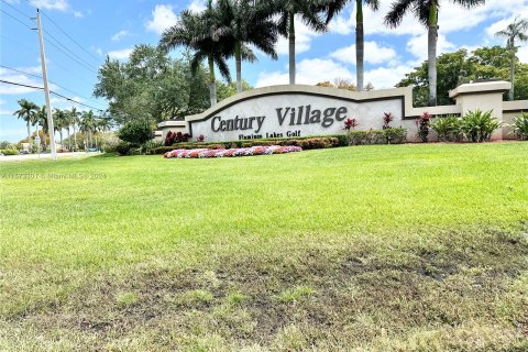 Condo in Pembroke Pines, Florida, 2 bedrooms  № 1134807 - photo 13