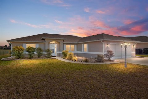 Villa ou maison à vendre à Ocala, Floride: 3 chambres, 165.09 m2 № 997184 - photo 2