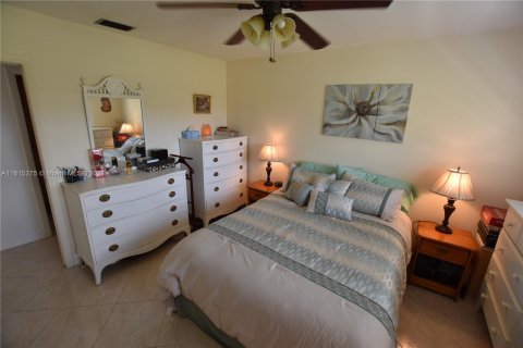 Condo in West Palm Beach, Florida, 1 bedroom  № 1237005 - photo 6